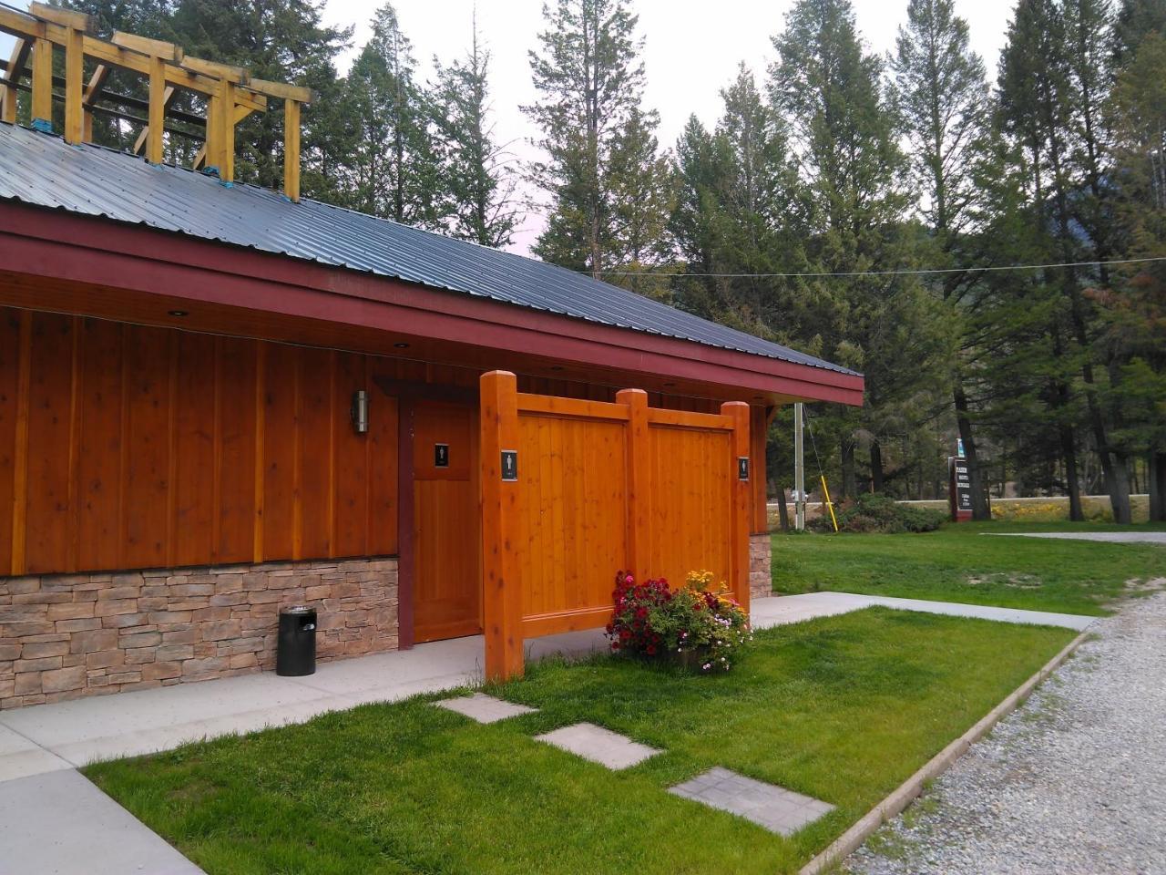 Fairmont Mountain Bungalows Fairmont Hot Springs Exteriör bild